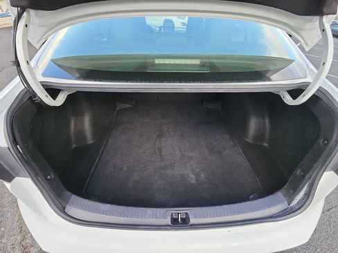 Used 2023 Toyota Corolla LE image 24