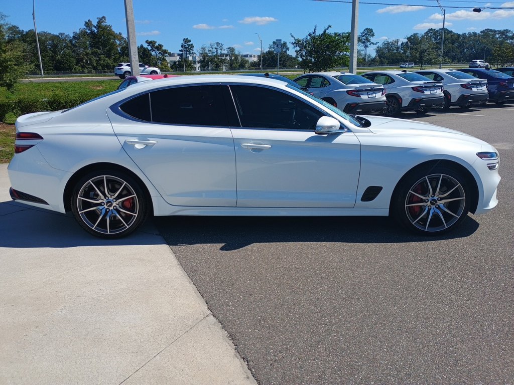 Used 2025 Genesis G70 2.5T AWD/4WD image 4