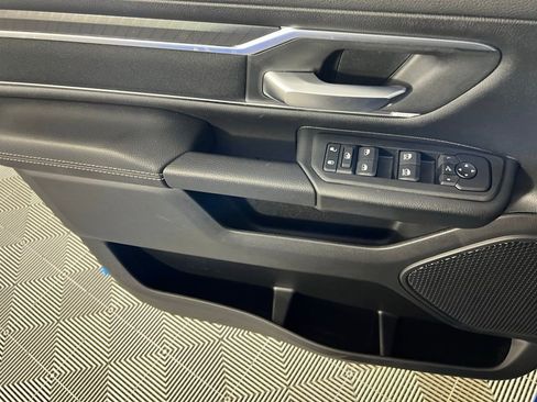 Used 2025 RAM 1500 Big Horn image 25