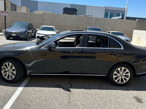 Used 2019 Mercedes-Benz E 300 image 10