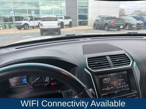Used 2016 Ford Explorer Limited image 11