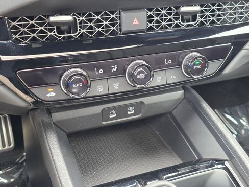 Used 2024 Honda Accord Sport image 25