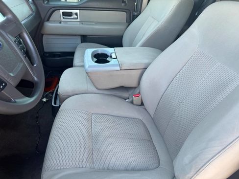 Used 2010 Ford F150 XLT image 19