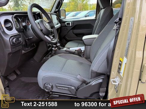 New 2025 Jeep Gladiator Sport image 7