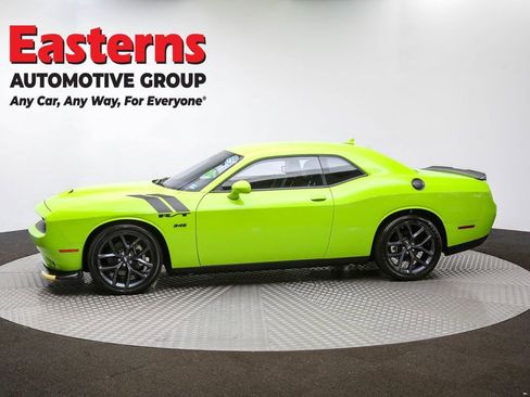 Used 2023 Dodge Challenger R/T w/ Plus Package image 57