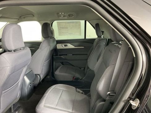 New 2026 Ford Explorer Active image 26