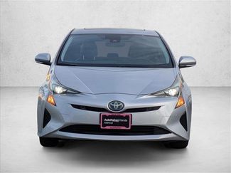 Used 2017 Toyota Prius Four video 2