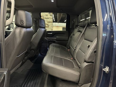 Used 2023 Chevrolet Silverado 2500 LTZ AWD/4WD image 22