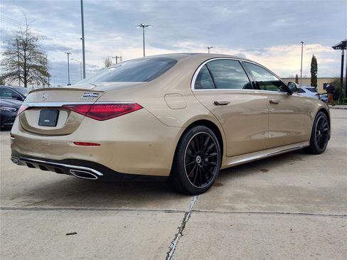 New 2026 Mercedes-Benz S 580 4MATIC Sedan image 4