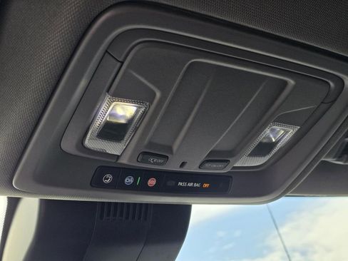 Used 2025 GMC Sierra 1500 Pro w/ Pro Value Package image 16