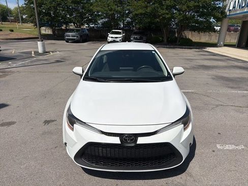 Used 2022 Toyota Corolla LE FWD image 10