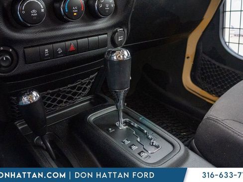 Used 2013 Jeep Wrangler Unlimited Sport AWD/4WD image 10