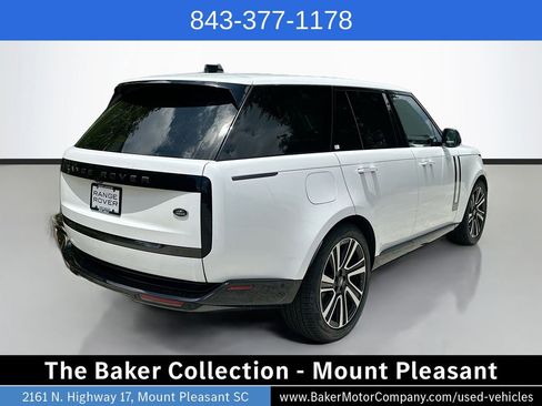 Used 2023 Land Rover Range Rover SE AWD/4WD image 5