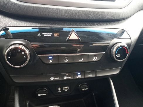 Used 2017 Hyundai Tucson SE image 19