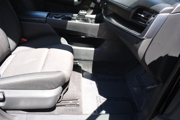 Used 2026 Nissan Rogue SV AWD/4WD image 25