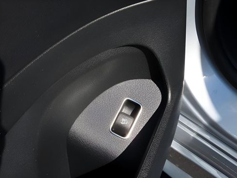 New 2025 Mercedes-Benz GLE 350 4MATIC image 57