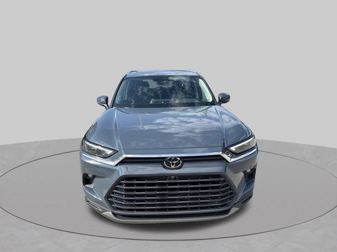Used 2026 Toyota Grand Highlander FWD image 11