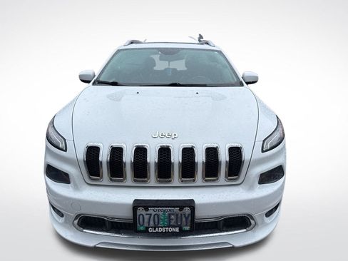 Used 2016 Jeep Cherokee Overland image 2