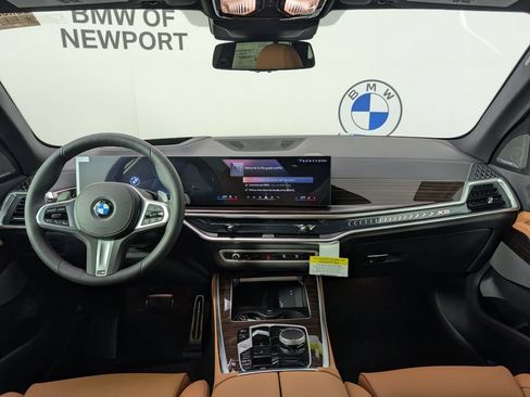 New 2026 BMW X5 xDrive40i w/ M Sport Package AWD/4WD image 18