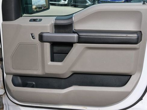 Used 2020 Ford F150 XLT image 15