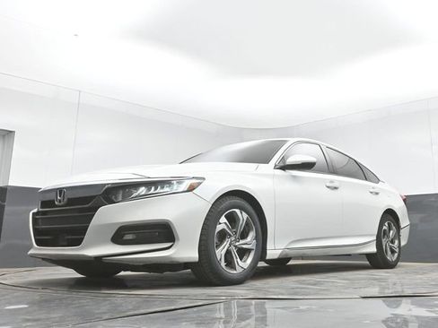 Used 2019 Honda Accord EX-L image 40