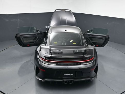 Certified 2026 Porsche 911 GT3 RWD image 30