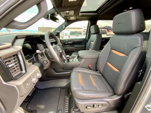 New 2026 GMC Sierra 1500 AT4 w/ AT4 Premium Package image 25