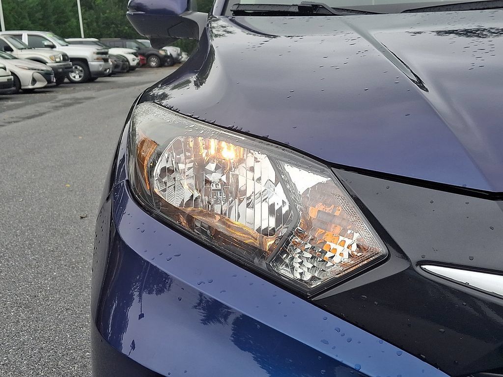 Used 2016 Honda HR-V EX image 9