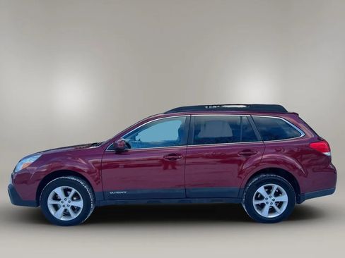 Used 2014 Subaru Outback 2.5i Limited w/ Moonroof Package image 2