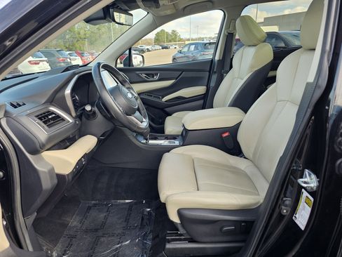 Used 2023 Subaru Ascent Limited w/ Technology Package image 17