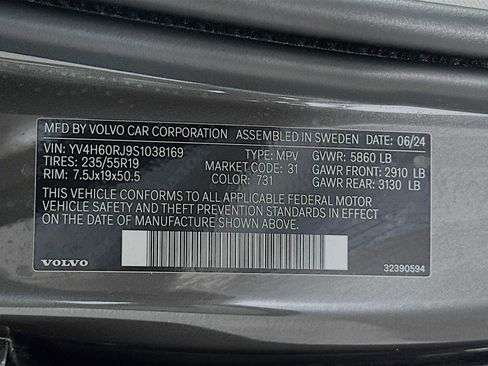 Used 2025 Volvo XC60 T8 Core w/ Protection Package Premier image 30