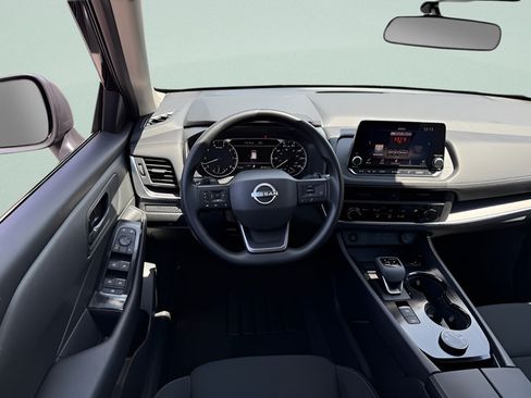 Used 2026 Nissan Rogue S AWD/4WD image 6