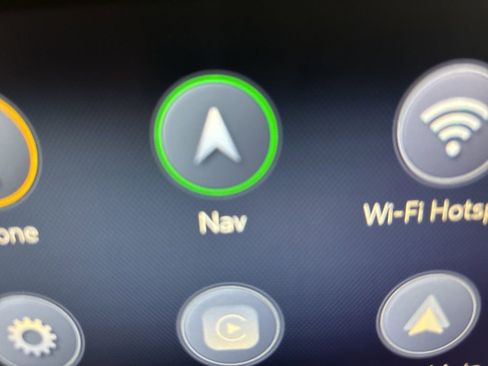 Used 2020 GMC Acadia Denali w/ Denali Ultimate Package image 25