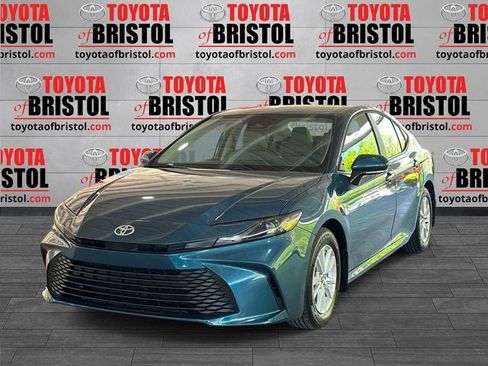 New 2026 Toyota Camry LE FWD image 8
