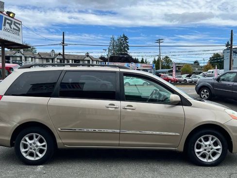 Used 2006 Toyota Sienna XLE Limited AWD/4WD image 6