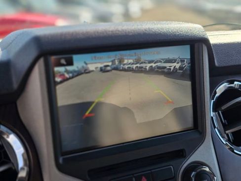 Used 2015 Ford F350 Lariat w/ Lariat Ultimate Package image 31