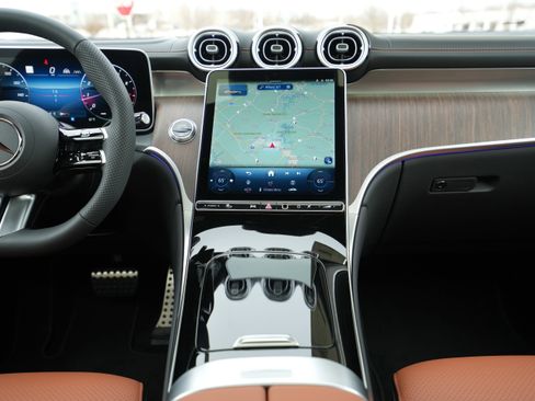 New 2026 Mercedes-Benz GLC 300 4MATIC image 26