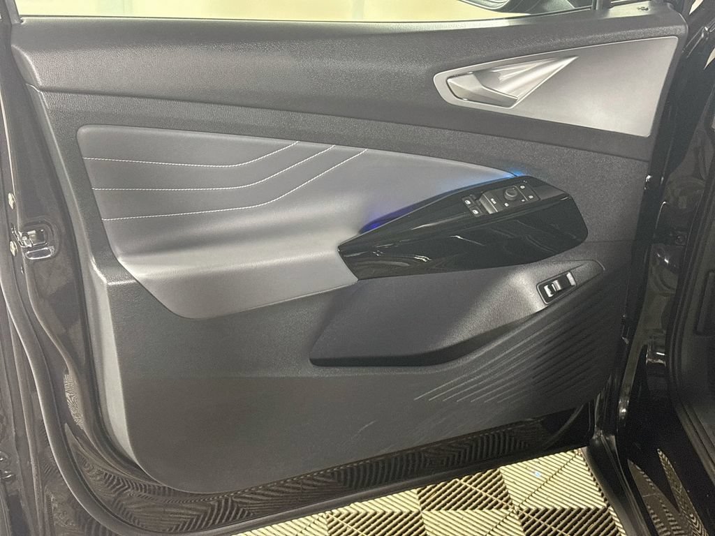 Certified 2023 Volkswagen ID.4 Pro S RWD image 11