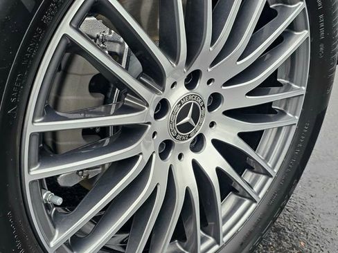 Certified 2025 Mercedes-Benz GLC 300 4MATIC image 7