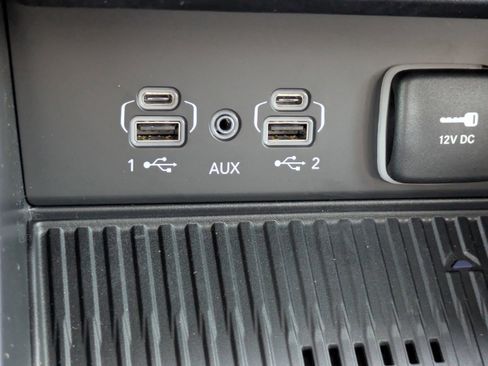 New 2026 Jeep Grand Cherokee L Limited image 25