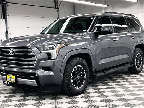 Used 2023 Toyota Sequoia Limited w/ TRD Off-Road Package image 12