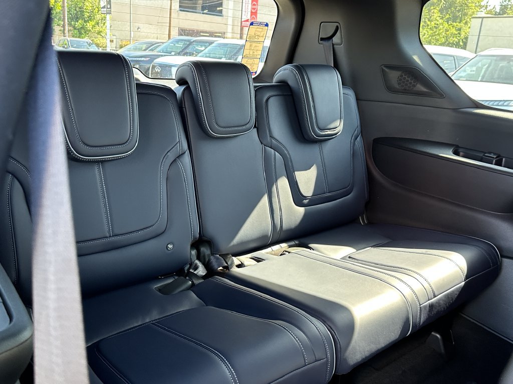 New 2027 INFINITI QX80 Sensory w/ Sport Exterior Package AWD/4WD image 19