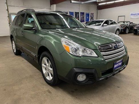 Used 2013 Subaru Outback 2.5i Premium w/ All-Weather Pkg AWD/4WD image 6