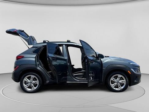 Used 2022 Hyundai Kona SEL AWD/4WD image 31