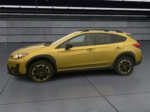 Used 2023 Subaru Crosstrek 2.0i image 9