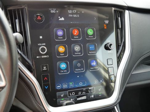 Used 2024 Subaru Outback Premium image 20