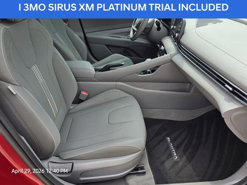 Certified 2025 Hyundai Elantra Sport FWD image 13