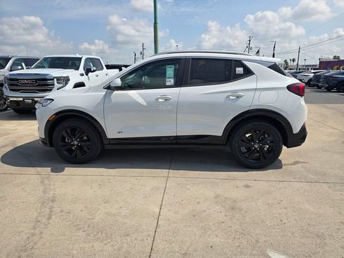 New 2026 Buick Encore GX Sport Touring w/ Advanced Technology Package FWD image 8