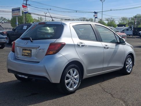 Used 2016 Toyota Yaris LE FWD image 7