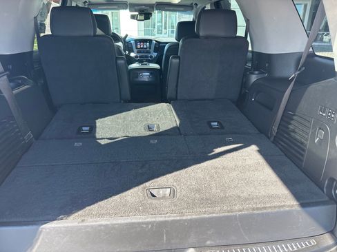 Used 2020 GMC Yukon SLT AWD/4WD image 39